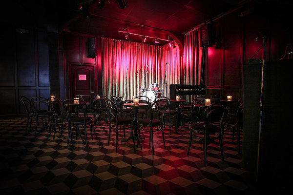 Hotel Cafe 2 Hollywood 08