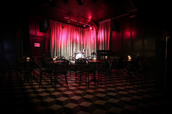 Hotel Cafe 2 Hollywood 09