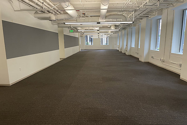 617W7th304ste0004