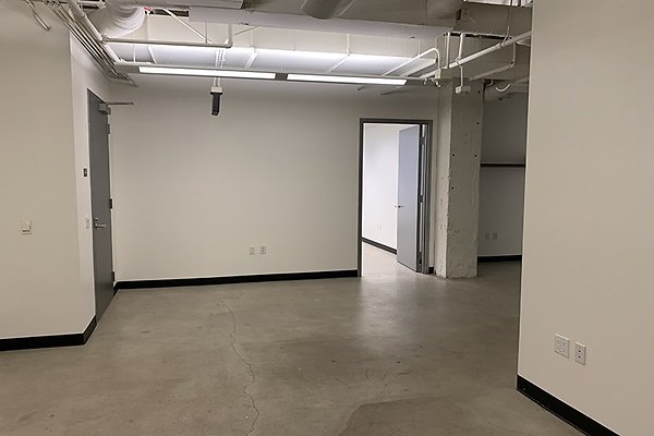 605Suite4594