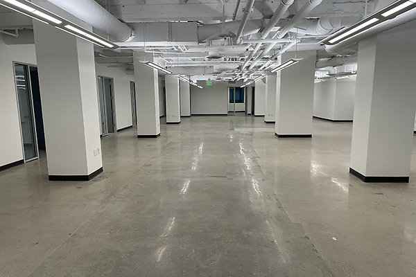 617W7th602ste0001