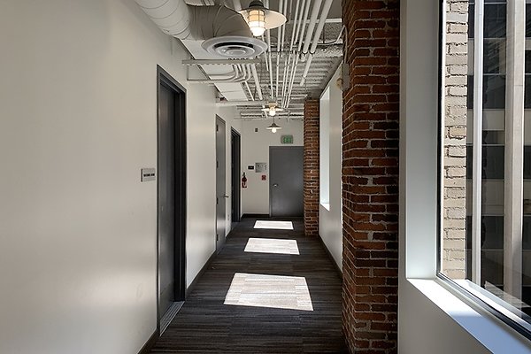704Suite4580