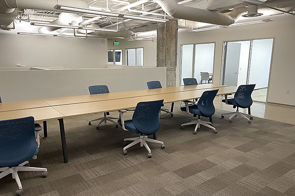 617W7th604ste0019