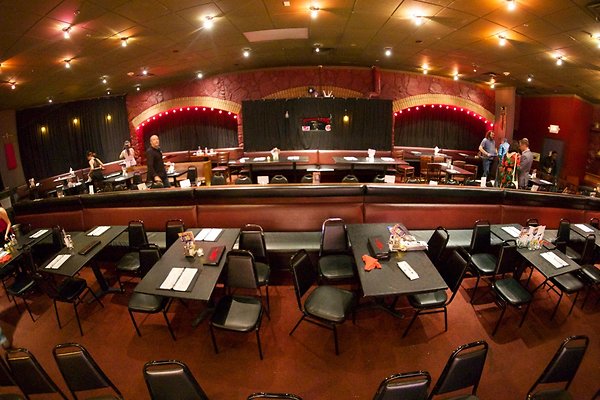 Flappers Burbank