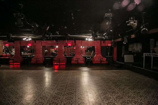 Club Los Globos LA 20