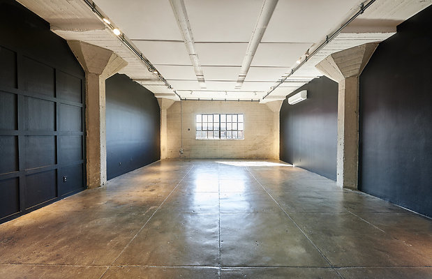 4thFloor BlackLoft 02