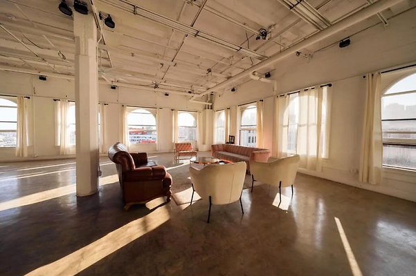 LA Loft 5 2