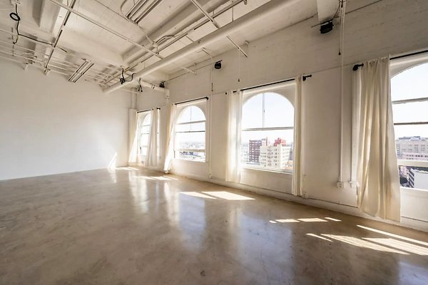 LA Loft 5 9a