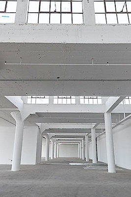 11487 warehouse 61
