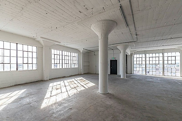 11487 warehouse 62