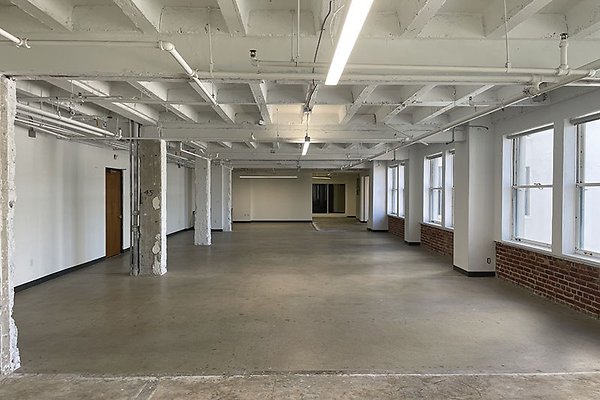 315W9th900Ste0008