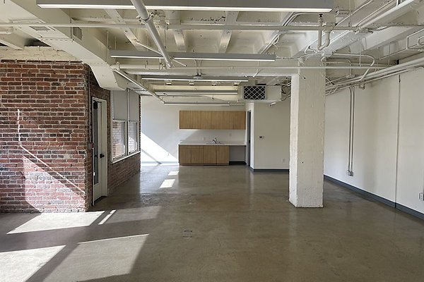 315W9th410Ste0005