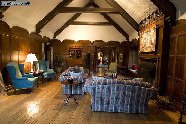 11living-room-reverse