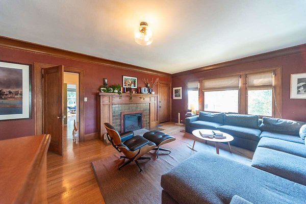 13865 living 2 13865 living 2