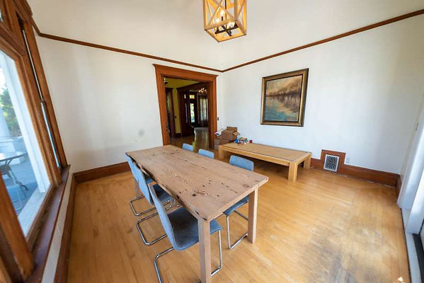 12427 dining 1 12427 dining 1